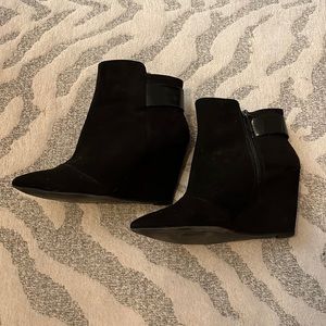 Zara women's black wedge booties zip size 41 10 EUC $88